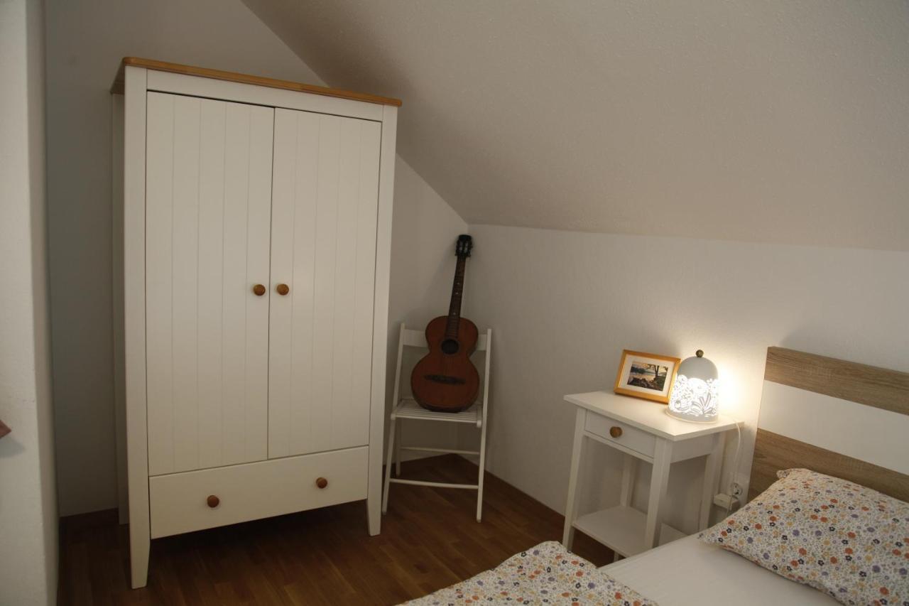 Family Apartment On Repecnik Farm In Gorje, Bled Zgornje Gorje Bagian luar foto